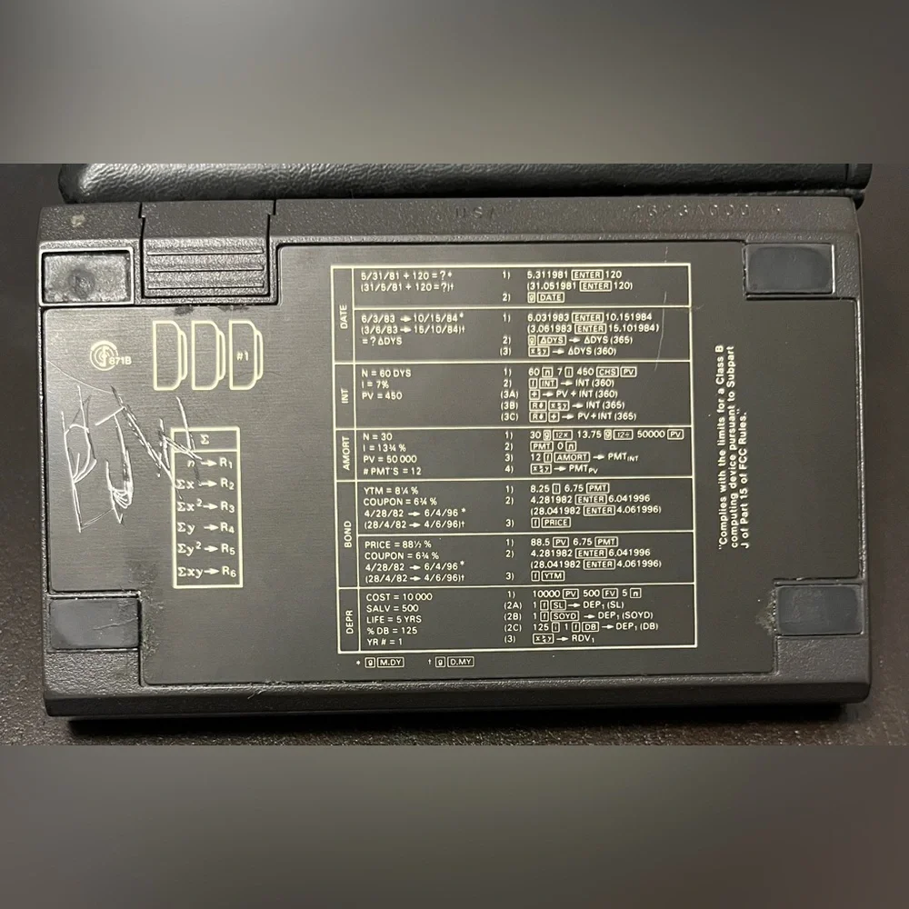 Hewlett Packard HP12C HP 12C Financial Banking Real Estate Calculator with case